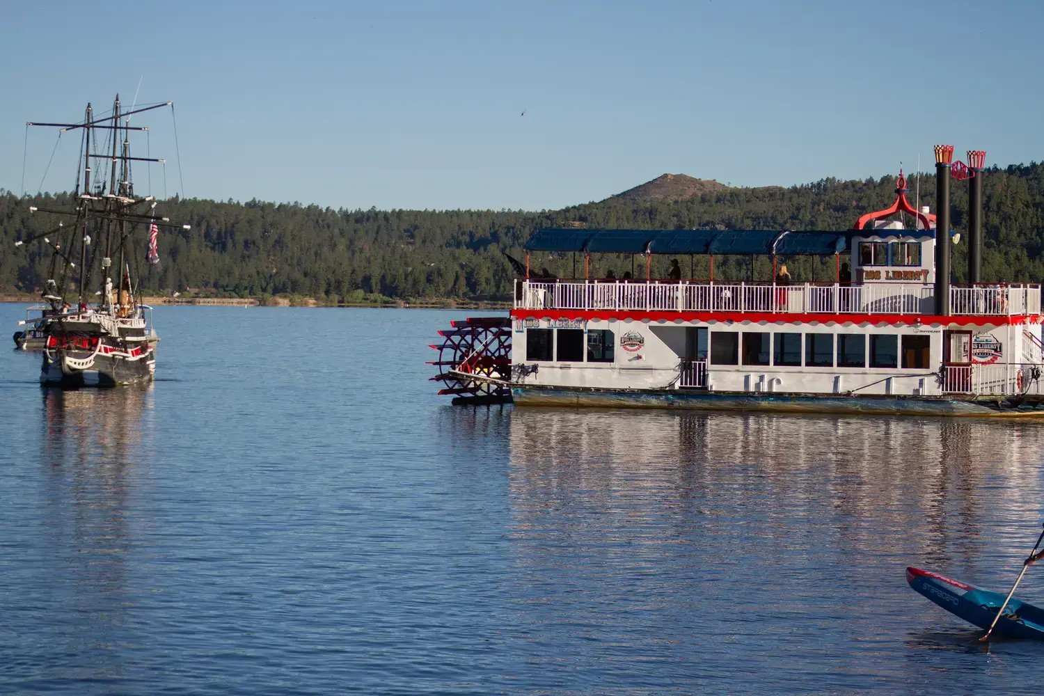 Boat on the lake - Photo by Pandora Vasquez, courtesy of City of Big Bear Lake