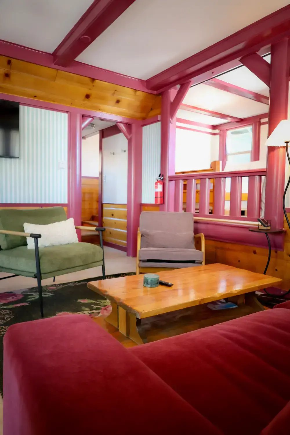 Cabin 6 Living Room